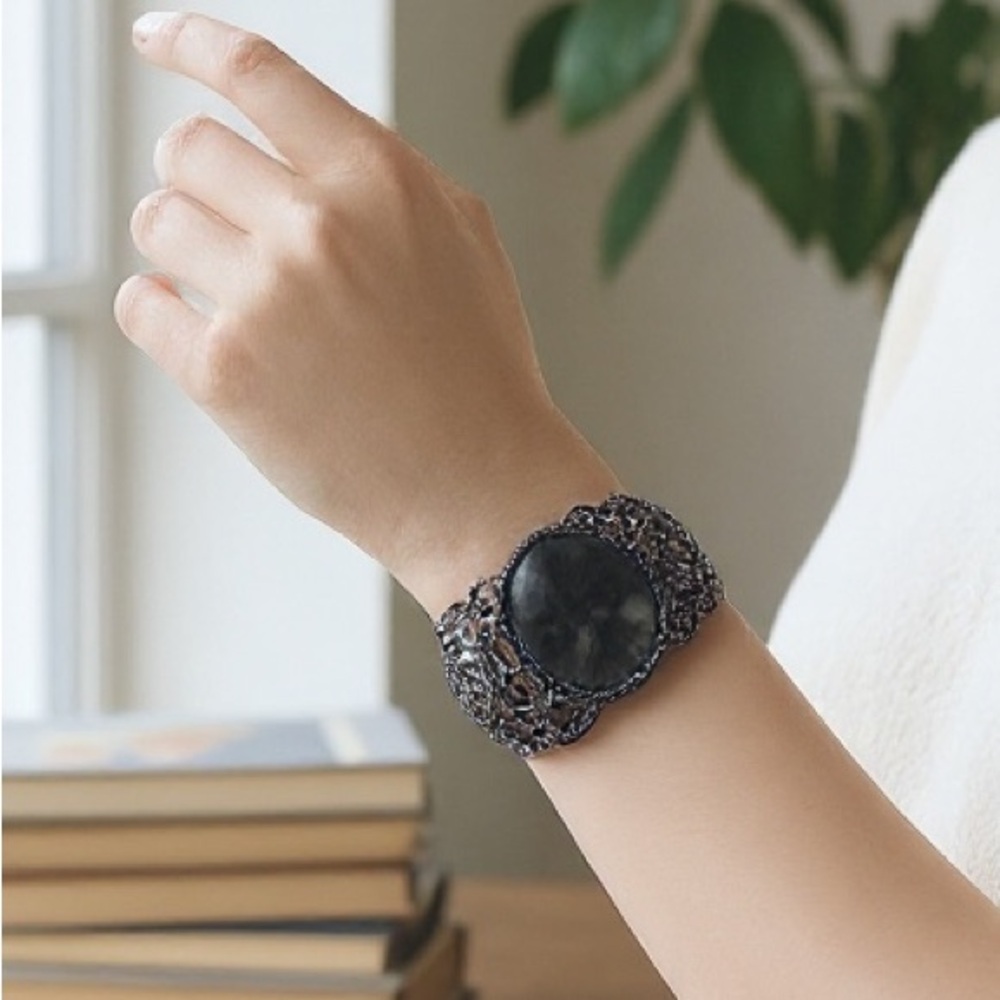 Filigree Bracelet with Rhinestones and Stretch Closure